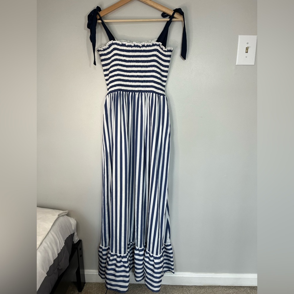 Summersalt Navy White Vertical Striped Smocked Maxi Dress Women’s Medium